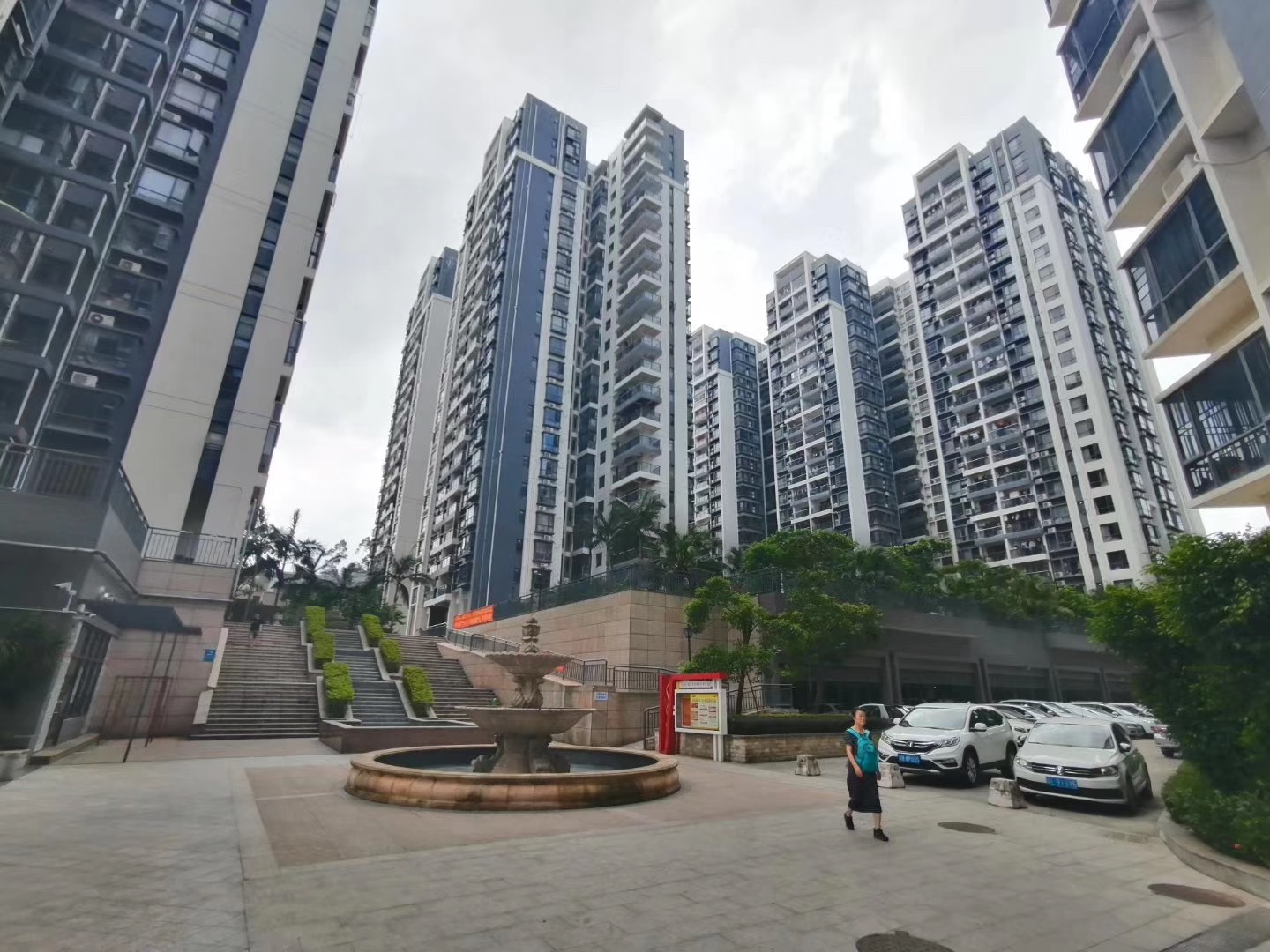 龍華小產權帶花園最近開盤