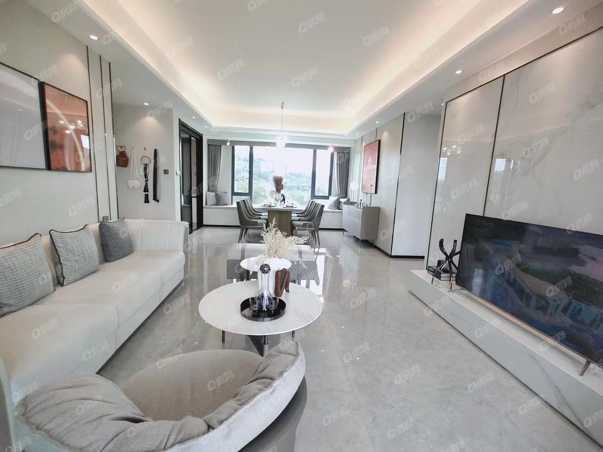 天湖山色花園三期均價(jià)-15500元/平