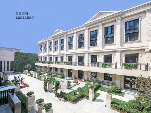 按照恒大書院預售時開放商宣傳的內(nèi)容