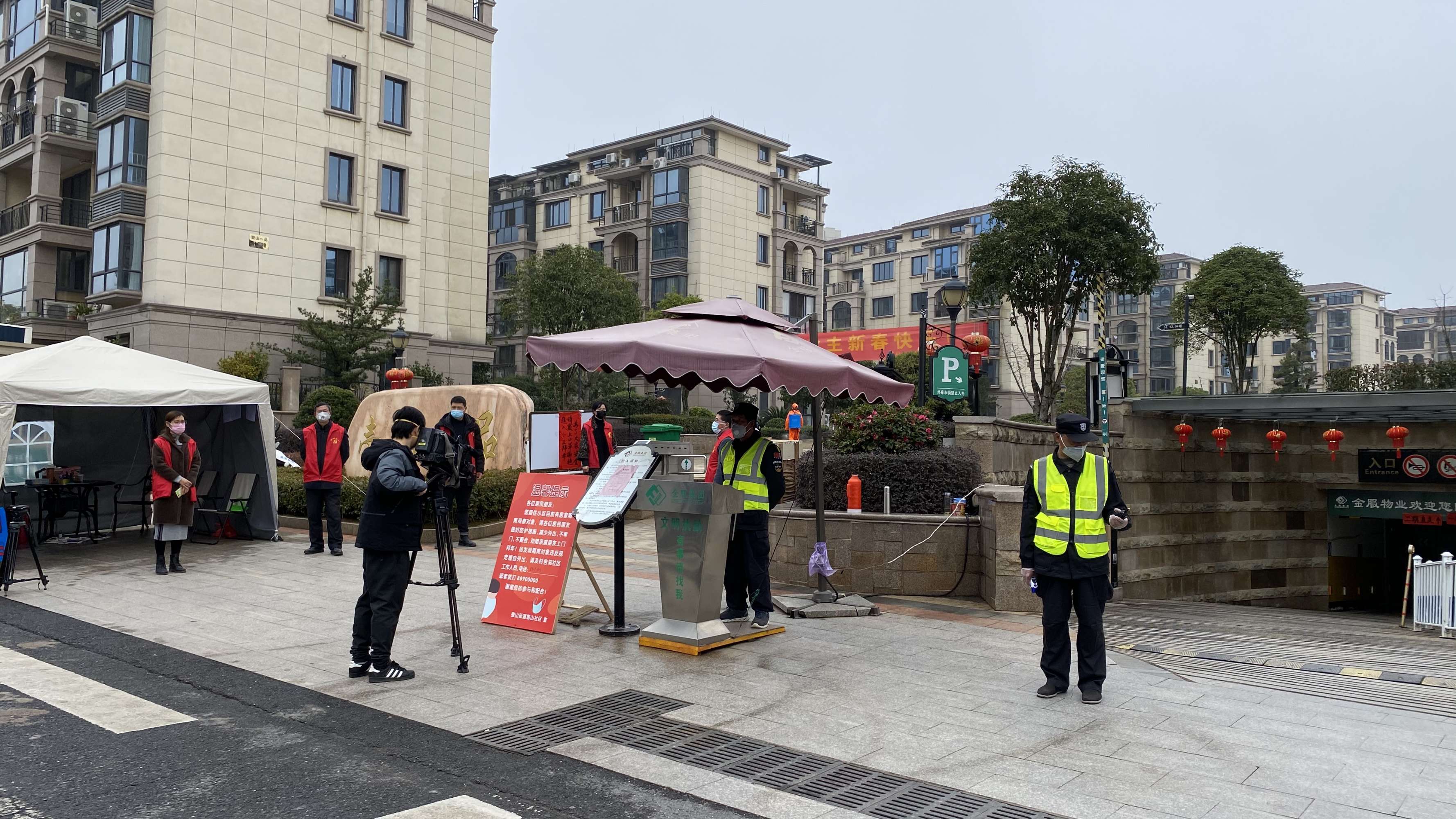 有產(chǎn)證位置好學區(qū)好的回遷房小心買