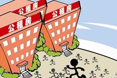 因為學(xué)校不是按房產(chǎn)證分配上學(xué)的