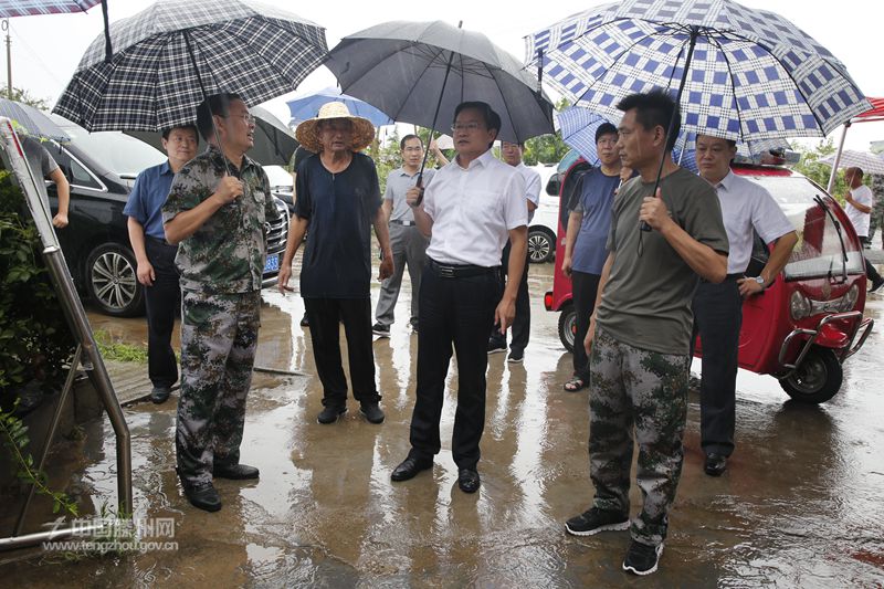 文強(qiáng)插隊時投親靠友的親戚家